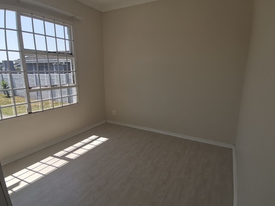 2 Bedroom Property for Sale in Sherwood Eastern Cape